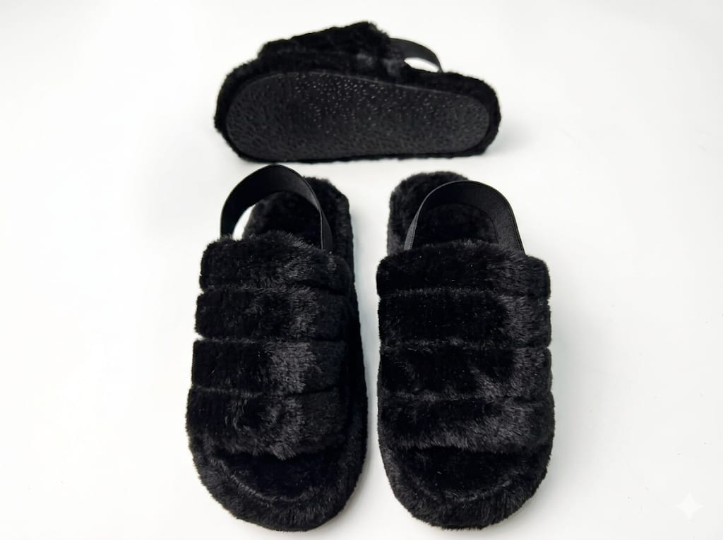 BLACK FLEECE SOLE FLIPFLOP COVERED SLIPPERS